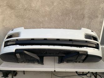 Land Rover Range Rover HSE Front Bumper
