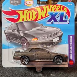 Hot Wheels XL 1:43 Scale Nissan Skyline GT-R (BNR32) 