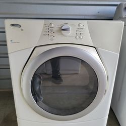 Top Of The Line!!! Whirlpool Duet Gas Dryer with Huge, 7.4 Cubic Ft. Capacity!!! Must See To Appreciate!!!