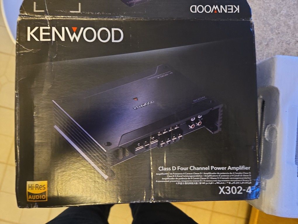 Kenwood Four Channel Amp X302-4