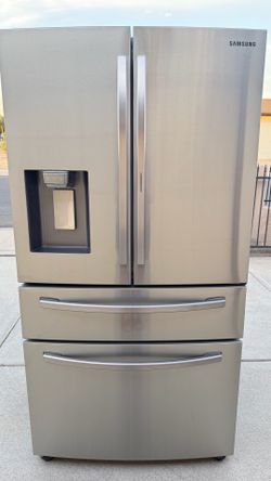 REFRIGERATOR SAMSUNG 4 DOORS