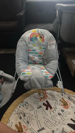 Bright Starts Bouncer New