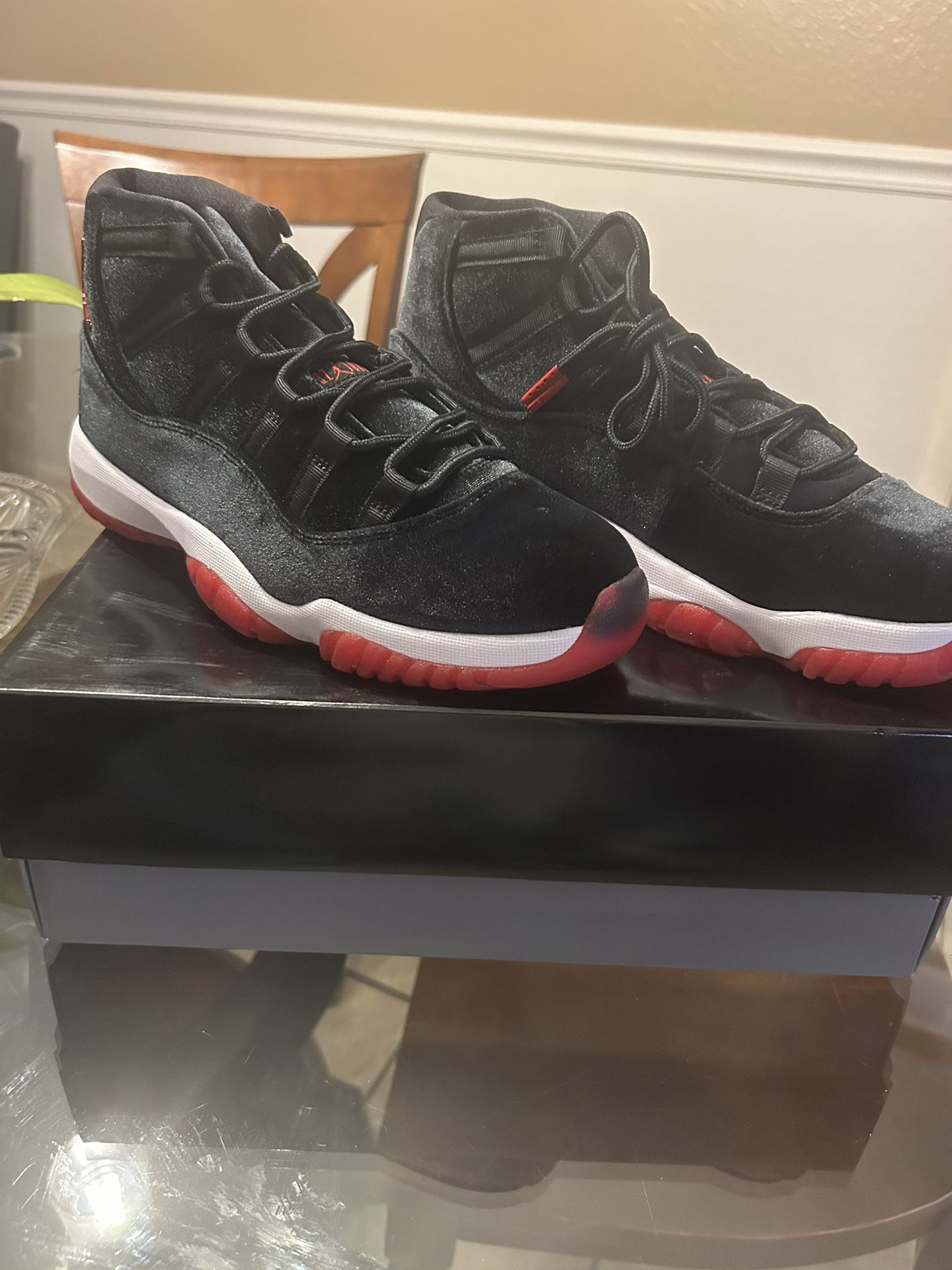 Jordan 11 Velvets Size 11 W Which Is Size 9.5 In Mens