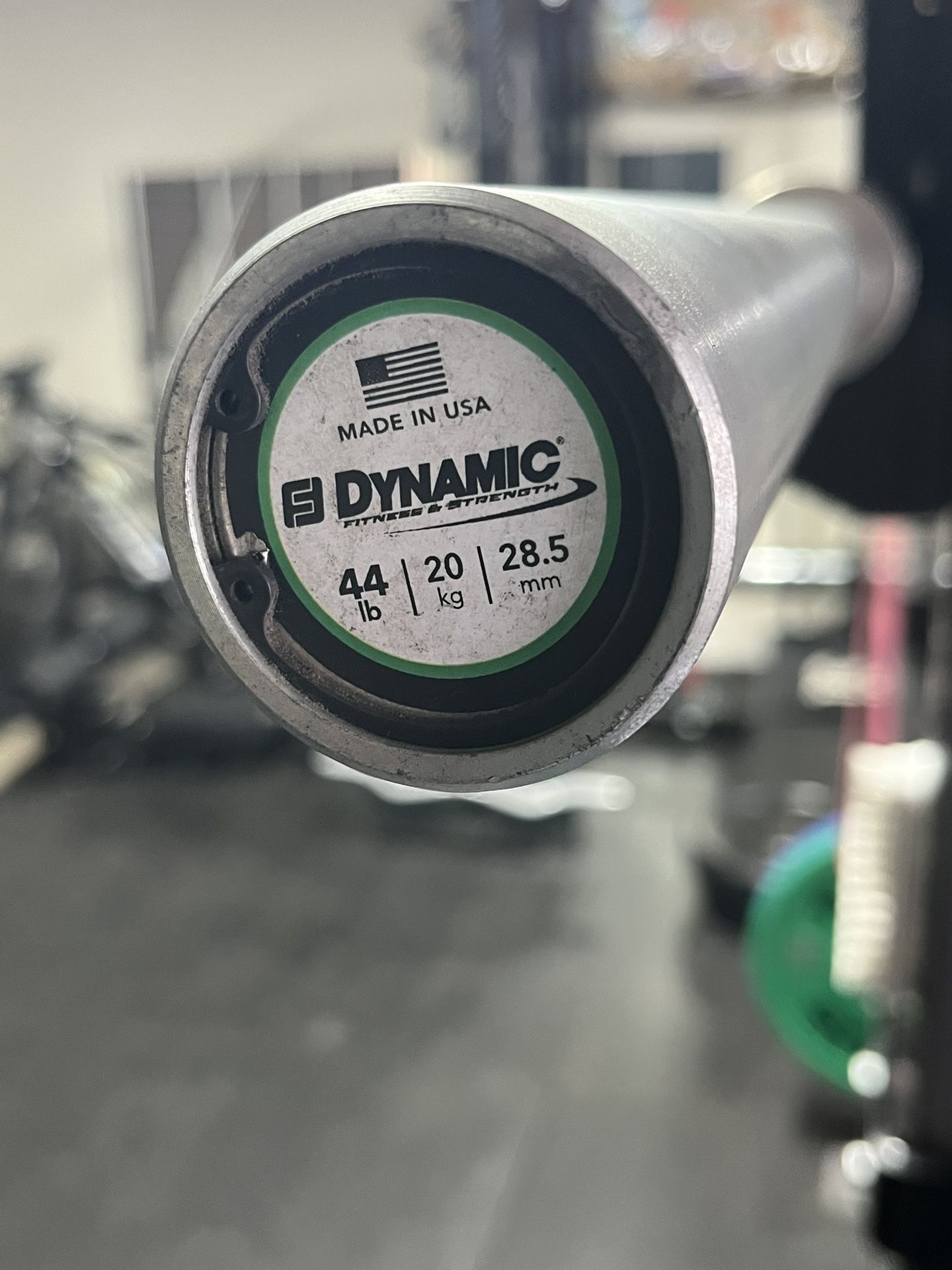 Dynamic Fitness and Strength Barbell