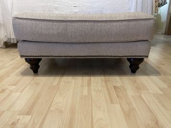 Ottoman, Wood Legs & Studs