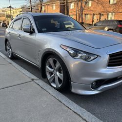 2010 Infiniti Fx35
