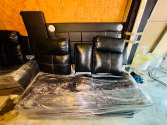 Ashley Furniture Kempten Reclining Loveseat with Console
