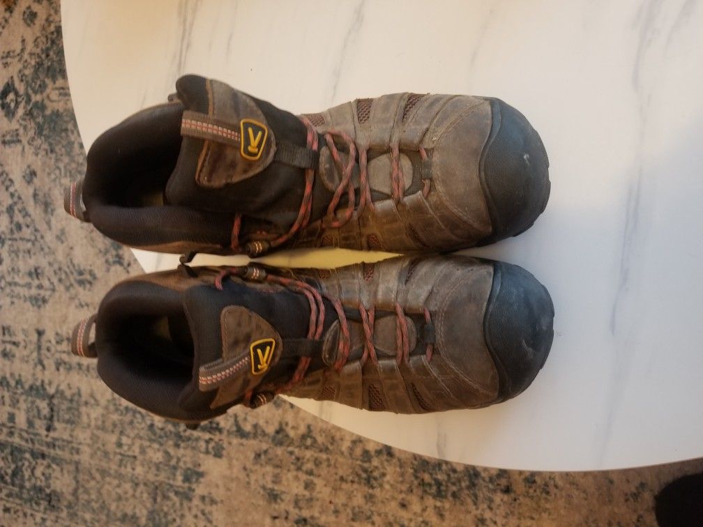 Keen , Composite Toe.