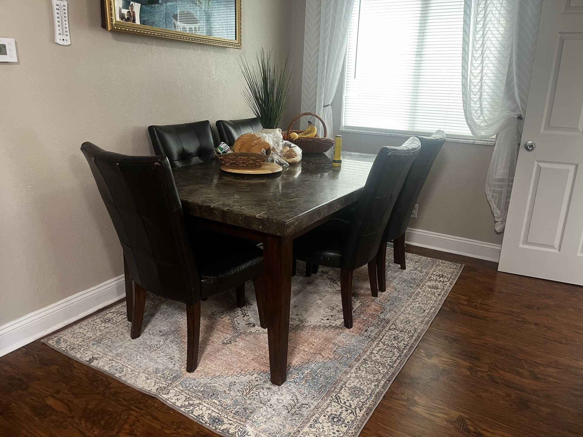 Marble Top Table : 5 Chairs
