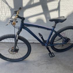 specialized mountain bike