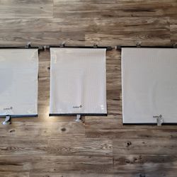 ***Safety 1st - Brand New Car Window Roller Shade (3)***Asking only $10