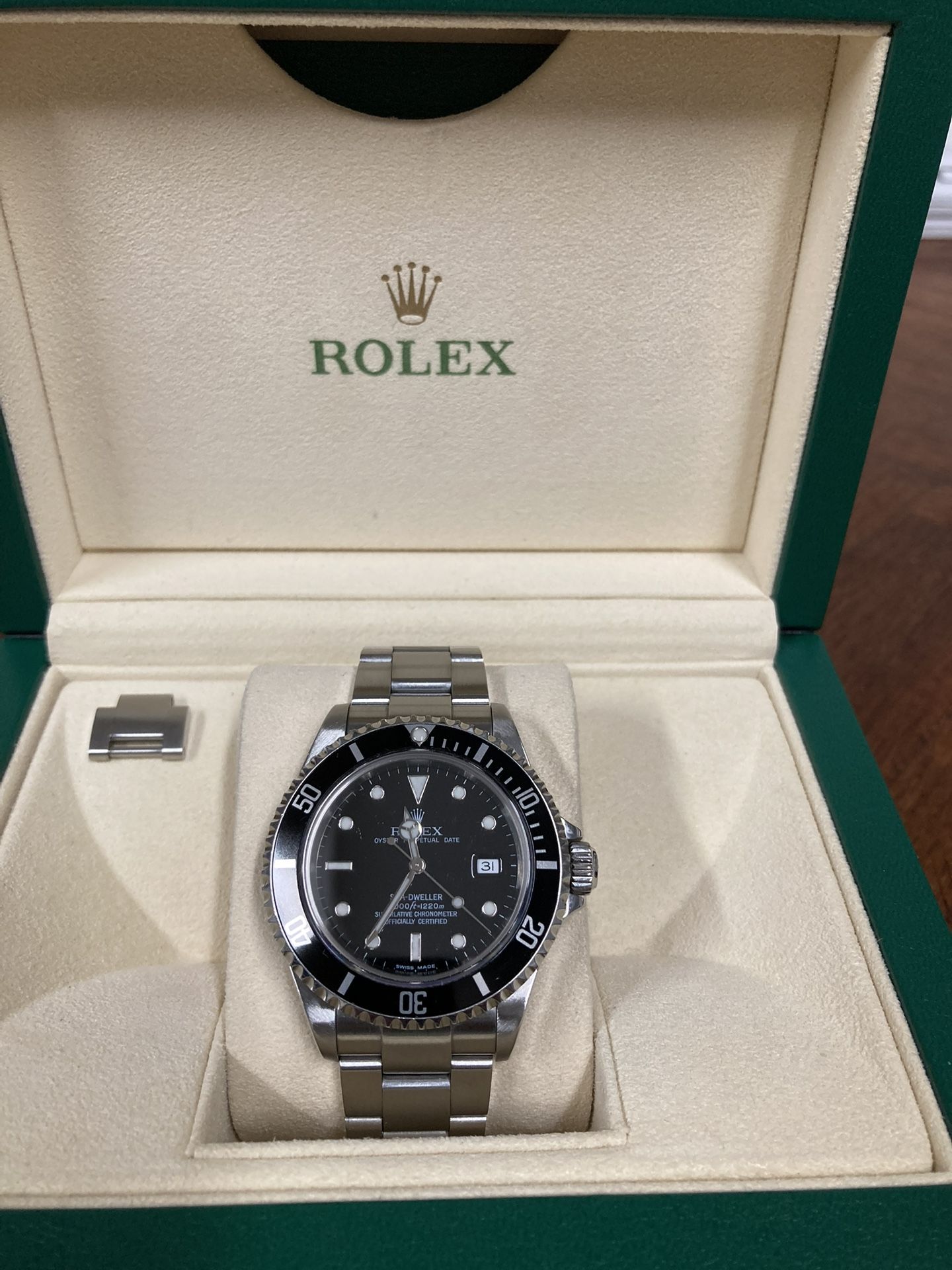 2004 Rolex Sea Dweller Good Condition