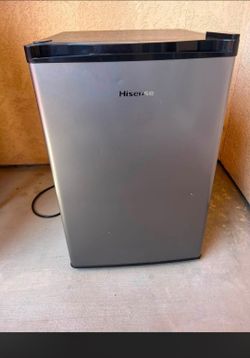 Hisense Mini Fridge