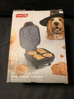 Dash Halloween Mini Dog Treat Maker New