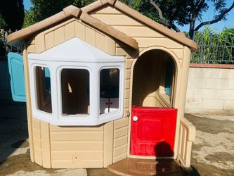 Step 2 Giant Playhouse