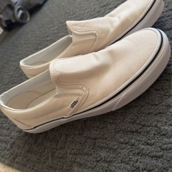 Vans Classic Slip-on Size 9 Mens (worn once) Cream/White