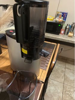 Brand new juicer