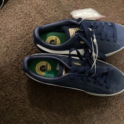 Navy Blue Pumas