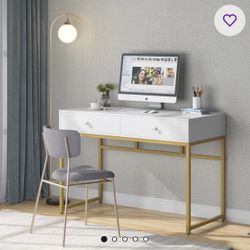 Jahnke Metal Base Computer Desk