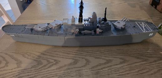 Toy submarine