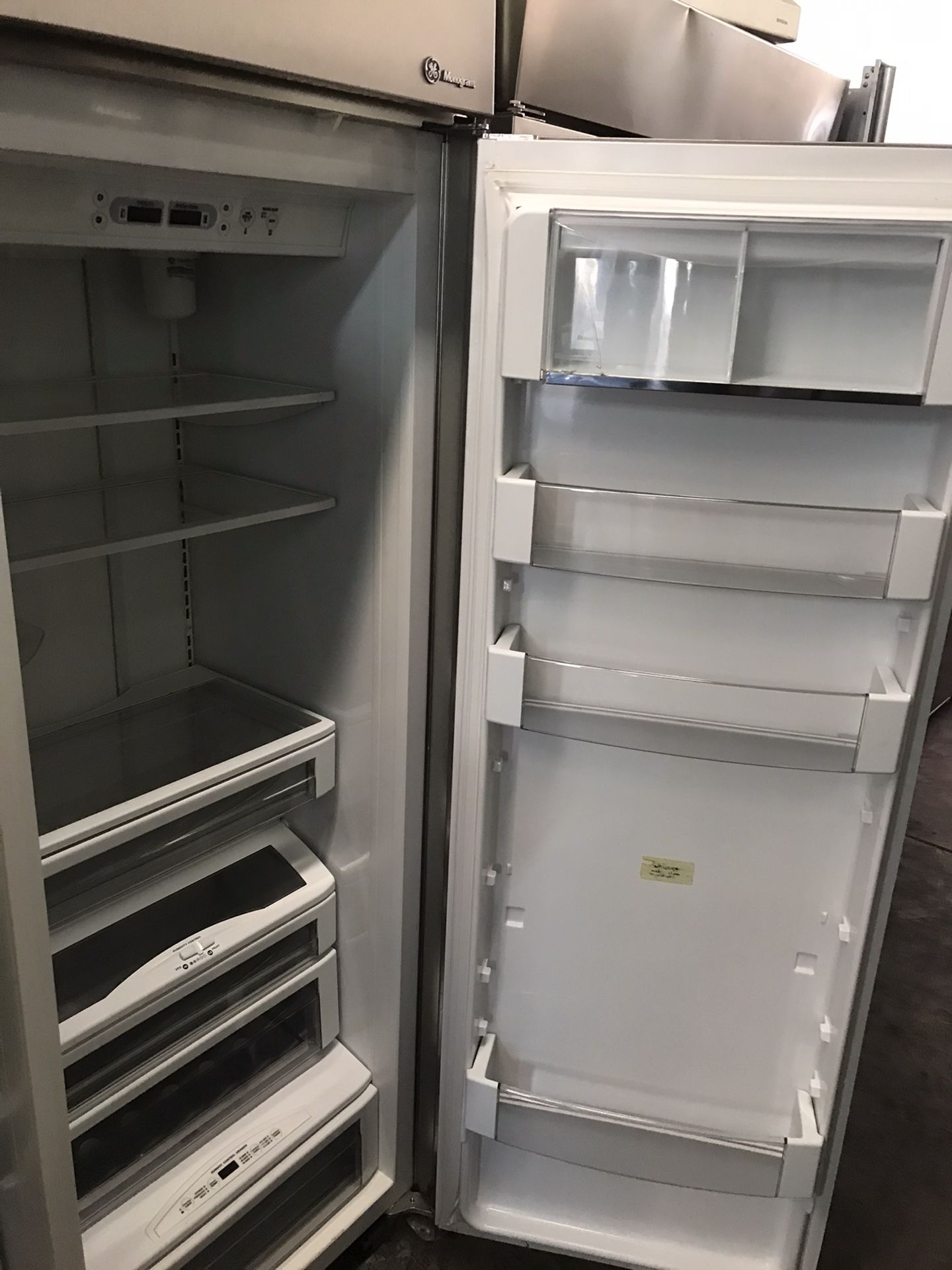 Ge Monogram 42” Built In Fridge