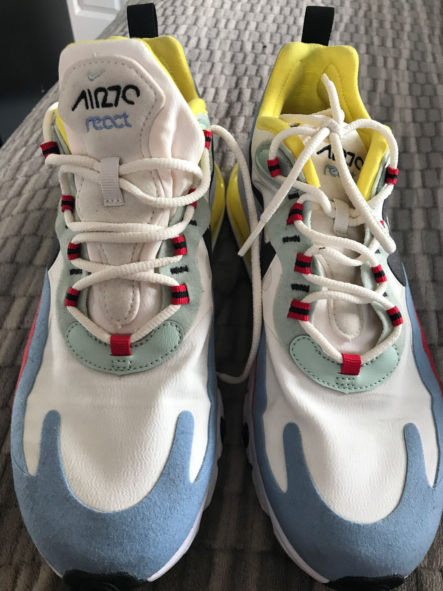 Nike react 270 excellent condition