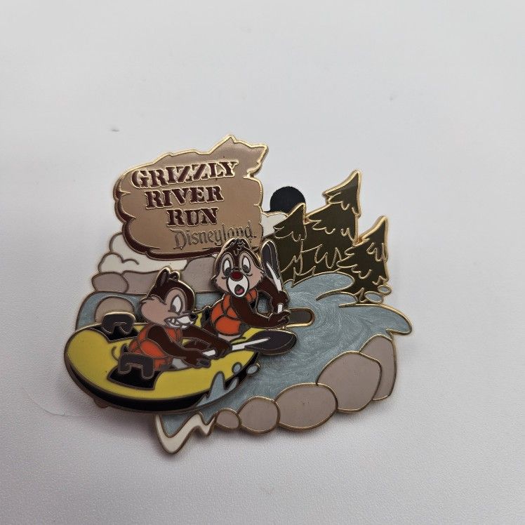 DLR Mickey’s Pin Odyssey 2008 Grizzly River Rapids Chip Dale Disney Pin