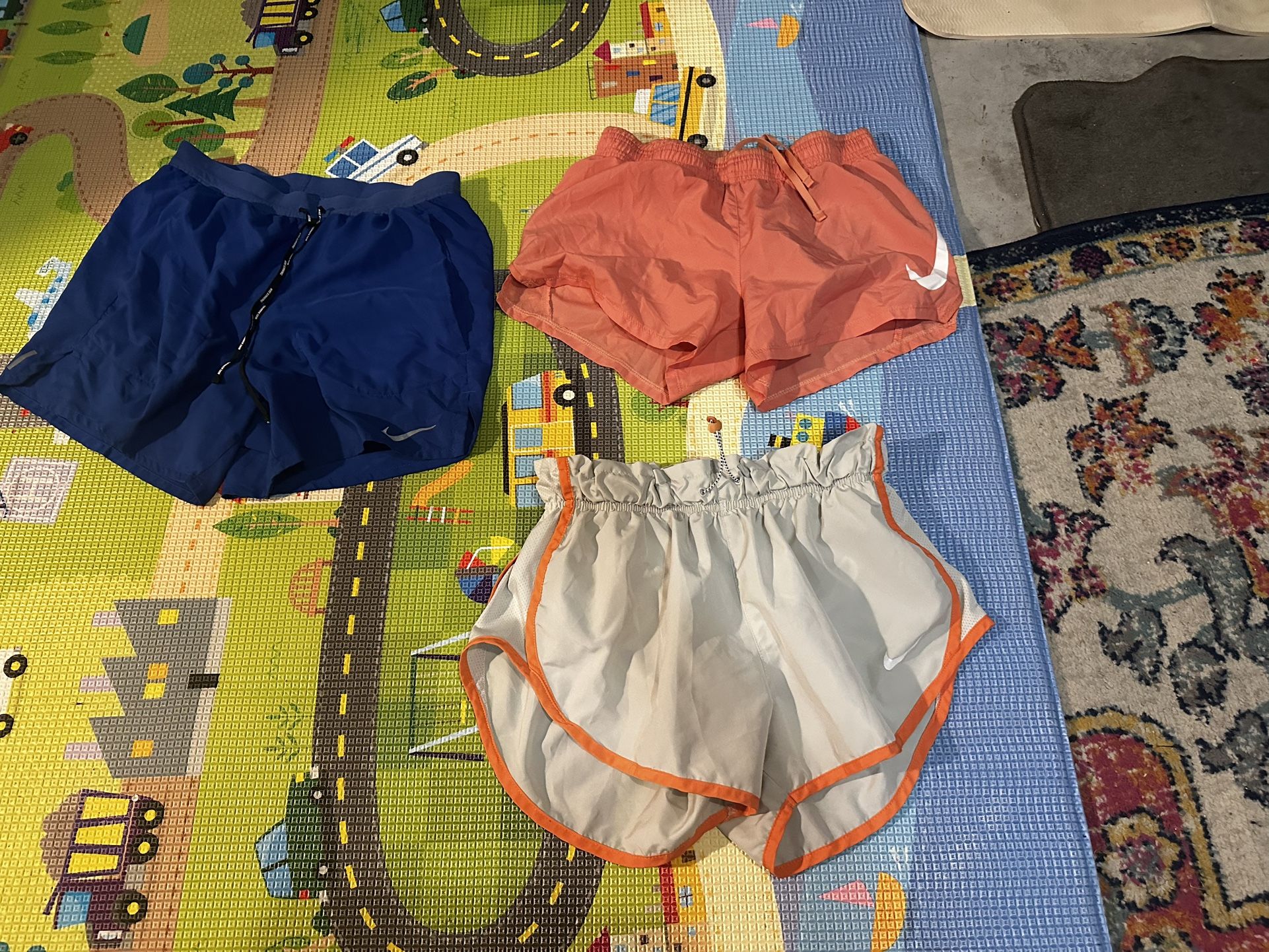 Nike Small Women Plus Many More In Sm, Md,lg