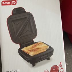 Brand new – grilled cheese maker