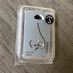 Claire’s 16G Clicker Titanium Silver Double NH