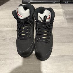 Retro 5 size 7Y