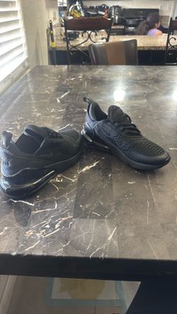 Nike Air Max 270