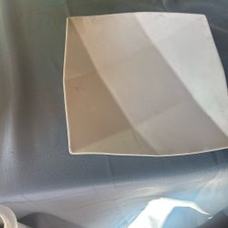 Pacific land dinner plates white 12” x 12”