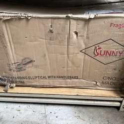 Brand New Sunny SU health and fitness magnetic standing elliptical with handlebars