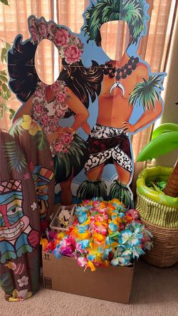 Hawaiian party supplies