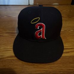 Angels fitted baseball hat