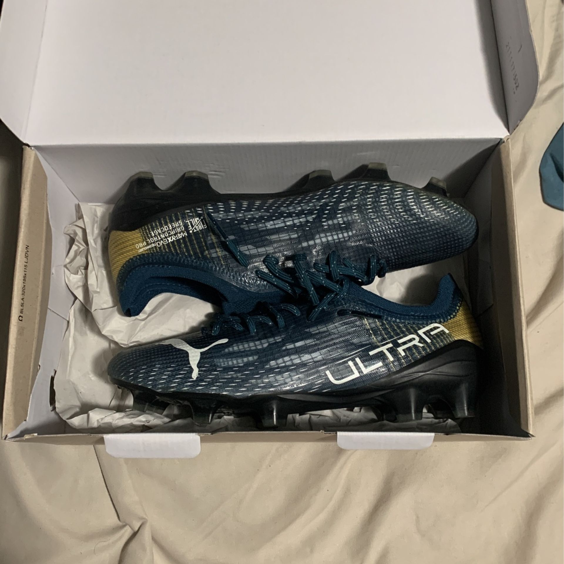 プーマ ウルトラ 1.3 FIRST MILE FG⁄AG(ダークブルー) PUMA プーマ