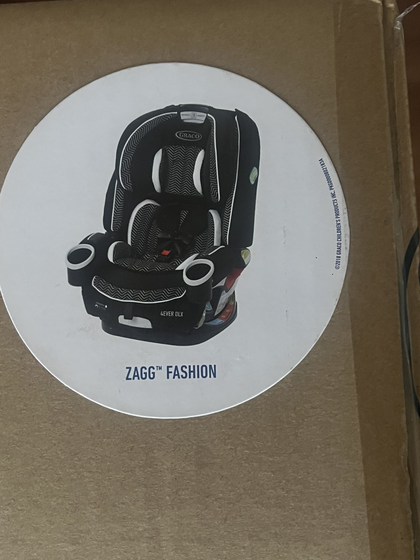 Graco 4ever DLX Car seat