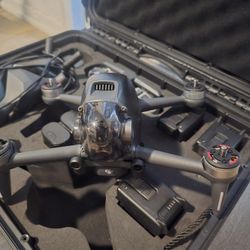 DJI FPV Drone Combo - READ***