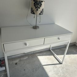 Desk White