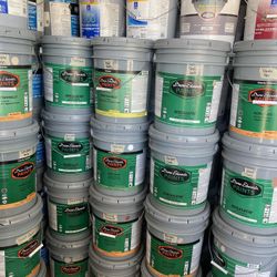 Exterior pintura Paint & Primer 