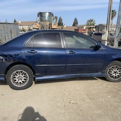 For Parts Only **2004 Toyota Corolla**