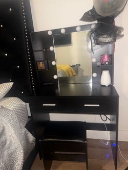New Black Vanity desk with mirror makeup