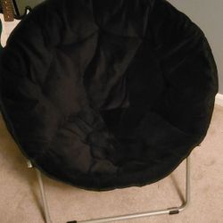 Saucer Chair