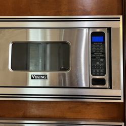 Viking Microwave And Wall Oven