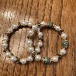 Set of 2 Bracelets