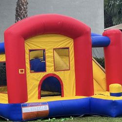 Bounce House For Little Kids 