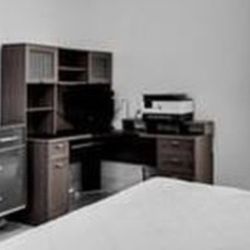 Computer Desk With Chair 