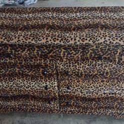 Cheetah 🐆/Leopard Print Dresser w/ Matching Nightstands