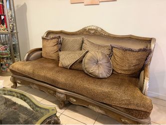 Moving sale furniture set